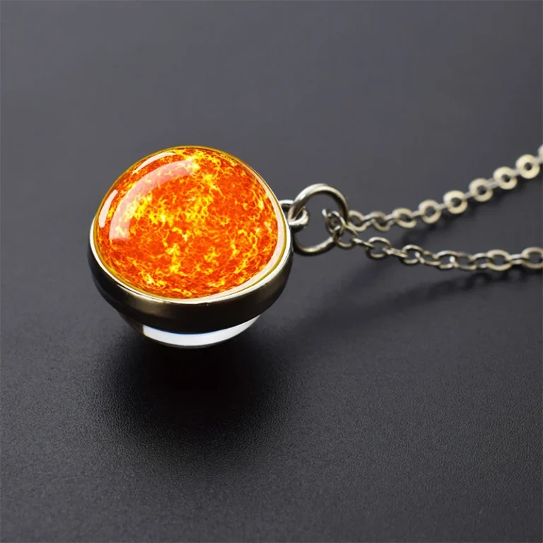Explore the Cosmic Elegance: Estrella Jewellery Store’s Celestial Collections