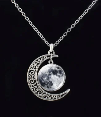 Art Moon Picture Glass Cabochon Crescent Moon Necklace Solar System Planet Space Galaxy Necklace Women Jewelry
